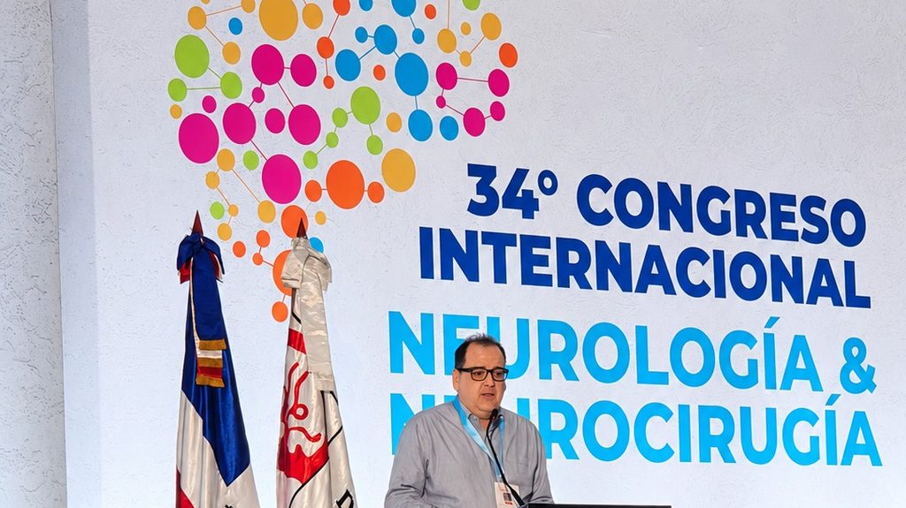 Investigador de la ust Temuco presenta innovadora propuesta para evaluar la neurocirugía en Congreso internacional