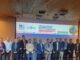 La rectora de la Universidad Católica de Temuco firmando el compromiso con la Red de Rectoras y Rectores por la Sostenibilidad de la UNESCO