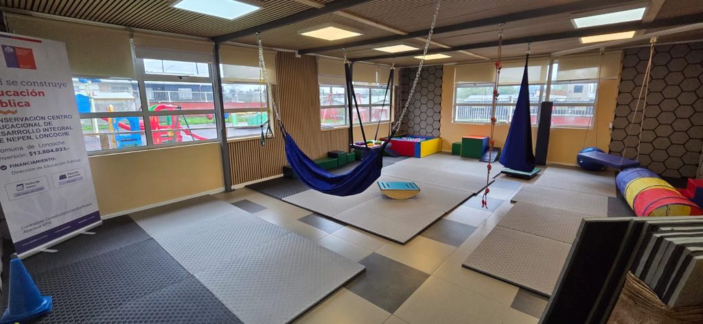 Inauguracion de la primera aula sensorial bajo la Ley TEA en Loncoche