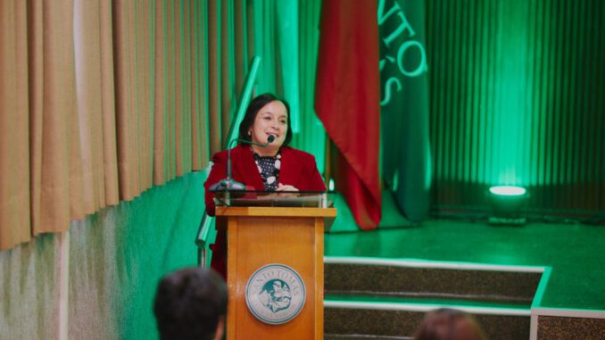 Ceremonia de titulación de más de 210 nuevos profesionales en la Universidad Santo Tomás Temuco