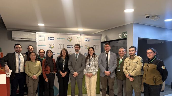 Reunión de la Mesa Regional de Gestión del Cambio en Temuco para el traspaso de áreas protegidas