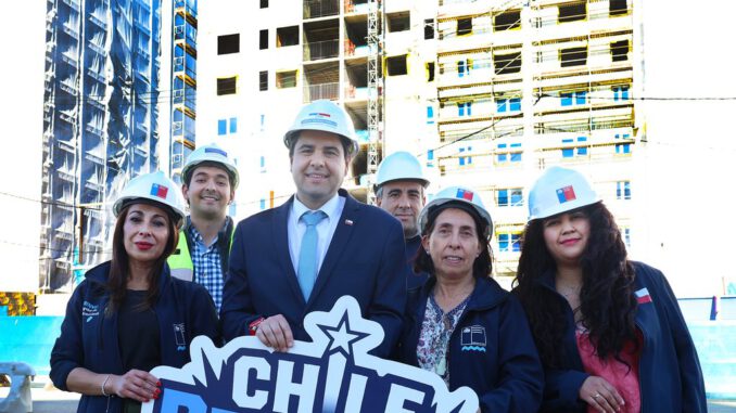 Fachada de viviendas nuevas financiadas por el nuevo subsidio habitacional del MINVU