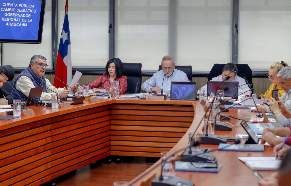 Nueva infraestructura de la moderna escuela en Molco Alto Villarrica