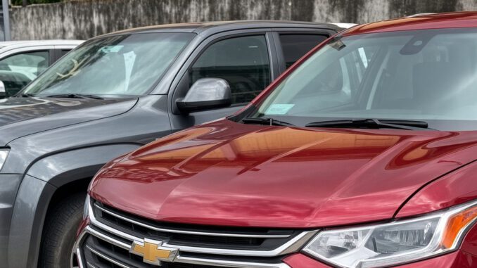 Vehículos recuperados por la PDI en Temuco tras estafa de automotora M Motors