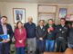 Oficina de Sercotec y emprendedores locales reunidos en una comuna de La Araucanía