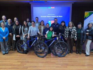 Autoridades presentando el estudio de movilidad y encuesta origen destino en Vilcún