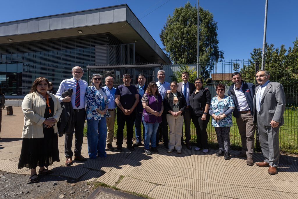 Subsecretario de Desarrollo Regional visitando obras y proyectos de recuperacion urbana en la Region de La Araucania