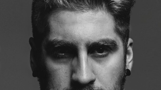 El maquillador temuquense André Fontena nominado a los Chile Fashion Awards 2026