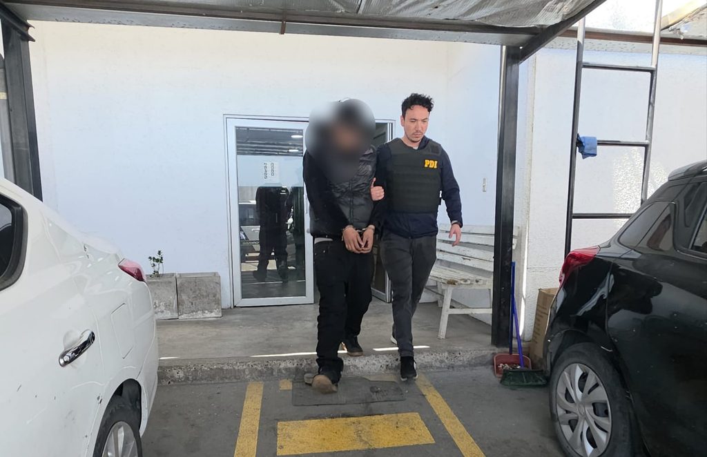 Tres personas detenidas por homicidio en Villarrica tras investigación de Carabineros y PDI