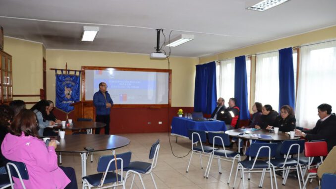 Presentacion del proyecto de conservacion del camino Llau Llau El Pirao a vecinos y autoridades de Villarrica